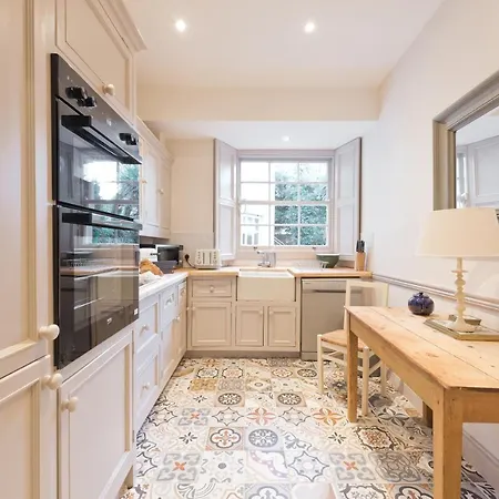 Sweet - Elegant Ballsbridge Apartment Dublin