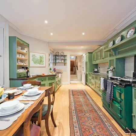 Sweet - Elegant Ballsbridge Dublin